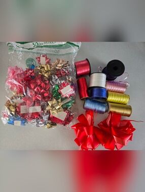 Gift Wrapping Bows And Ribbons Lot
